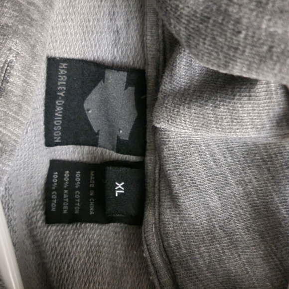 Harley Davidson Sweater - Picture 2 of 2